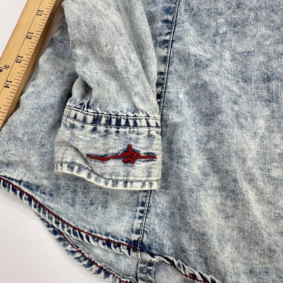 RRR Womens Southwestern Shirt Denim Snap Embroidered Indigo Acid Wash - Picture 13 of 13